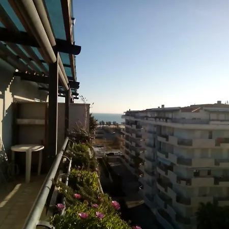 Attico Mansardato E Climatizzato Con Vista Mare * Montesilvano