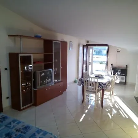 Attico Mansardato E Climatizzato Con Vista Mare * Montesilvano Marina